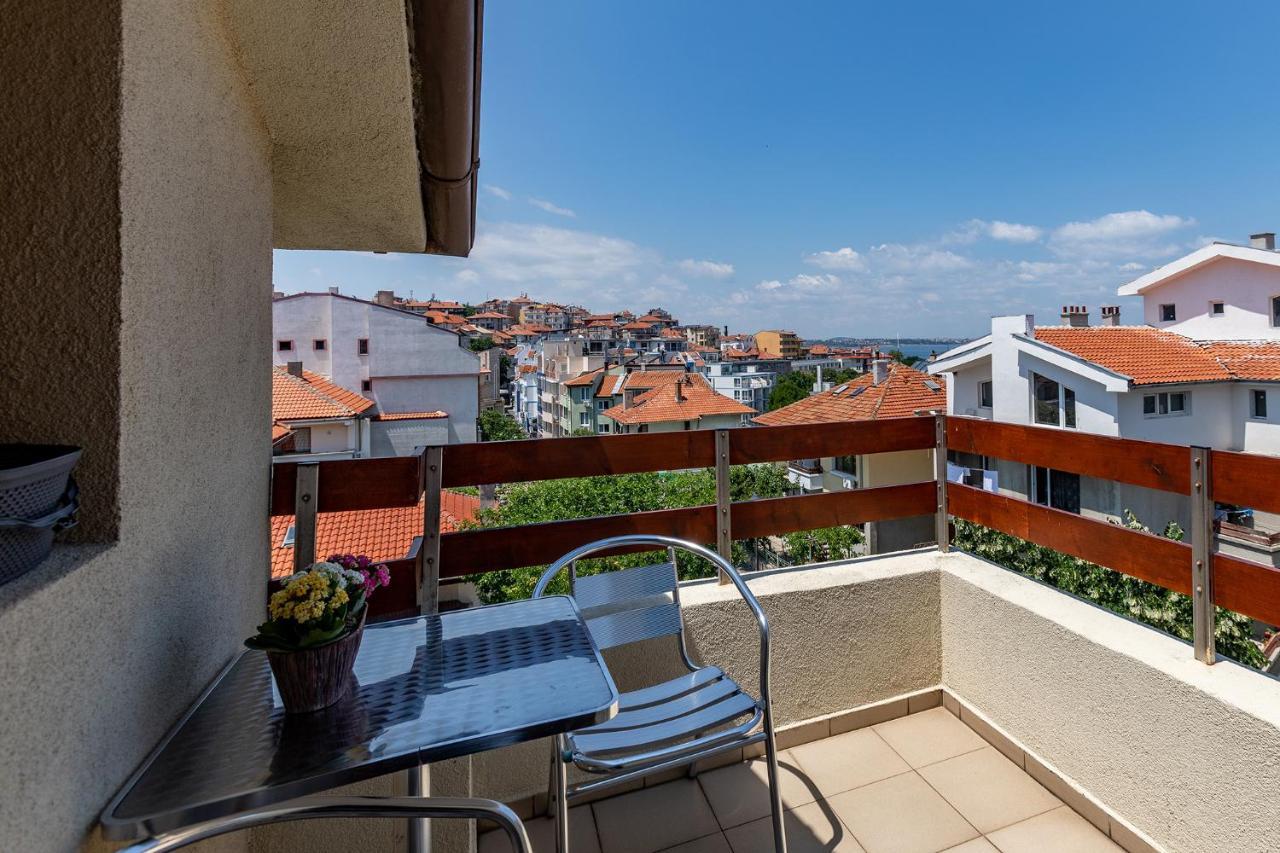 Hotel Albatros New Town Созополь Экстерьер фото
