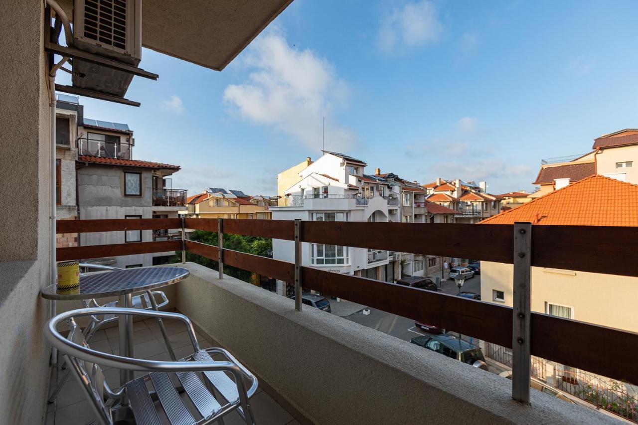 Hotel Albatros New Town Созополь Экстерьер фото