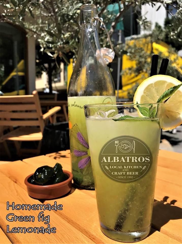 Hotel Albatros New Town Созополь Экстерьер фото
